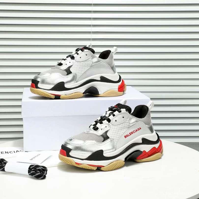 Men/Women Balenciaga Triple-S Sneaker Multi-Color Grey/Black Item 6380340