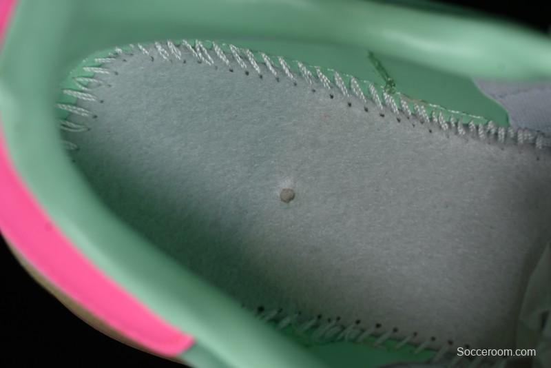 Adidas Originals Gazelle Bold H06125 Low-Top Platform Sneakers with Anti-Slip and Durable Sole