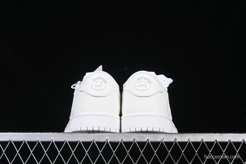 Nike Travis Scott x Air Jordan Low OG SP AJ1 Retro Sneakers in Pure White - TD1228-111