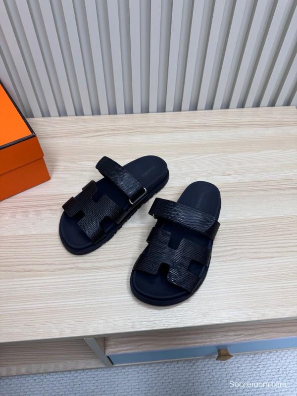 2025 Slippers Hermès Black Leather Slippers