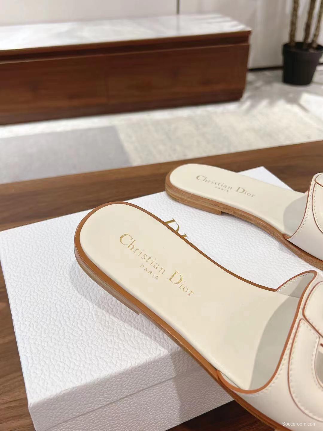 2025 Women Dior White Leather Slippers LY00260