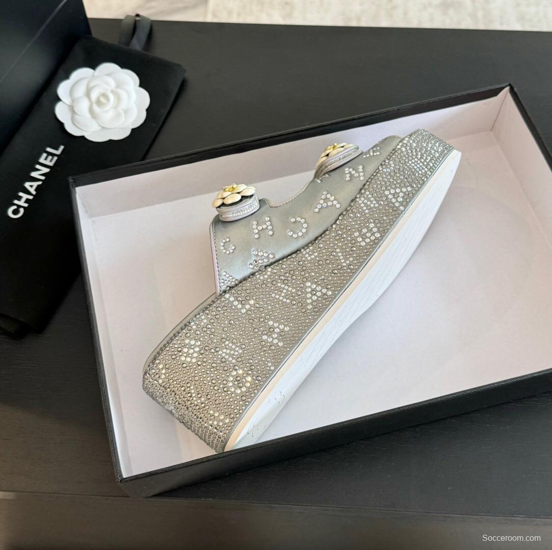 2025 Women Chanel Grey Leather Slippers Flower LY00330