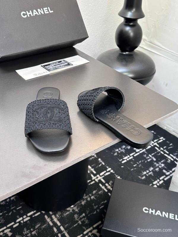 2025 Slippers CHANEL Black Fabric Slippers