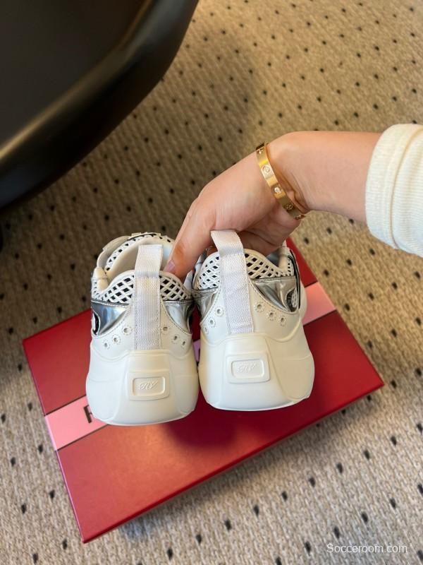 2025 Women Roger Vivier White Black Leather Synthetic Fabric Sneakers KFY00380