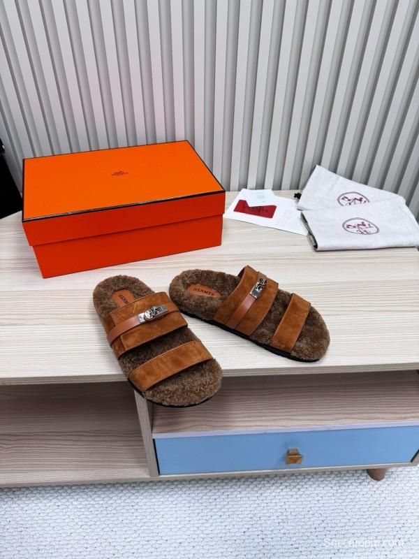 2024 Slippers Hermès Brown Suede Shearling Slippers MJ00300