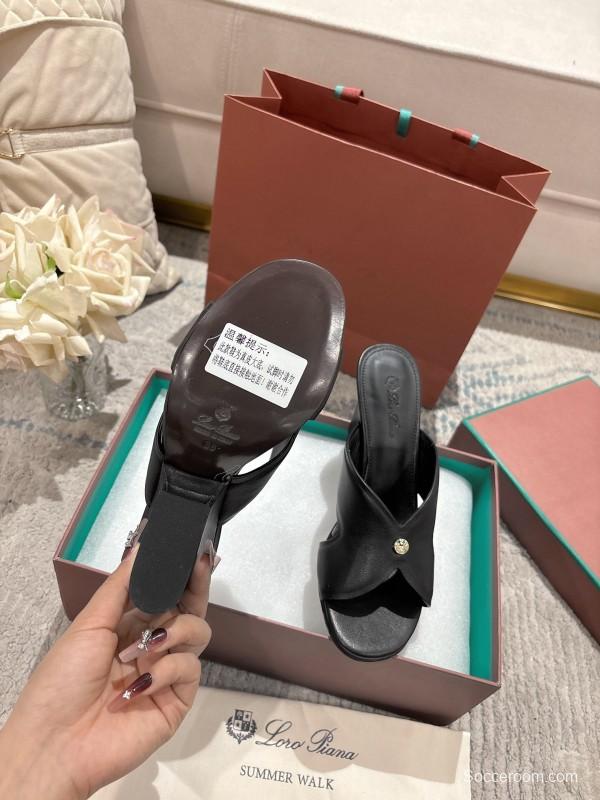 2025 Women Le Parmentier Black Leather Slippers LY00300