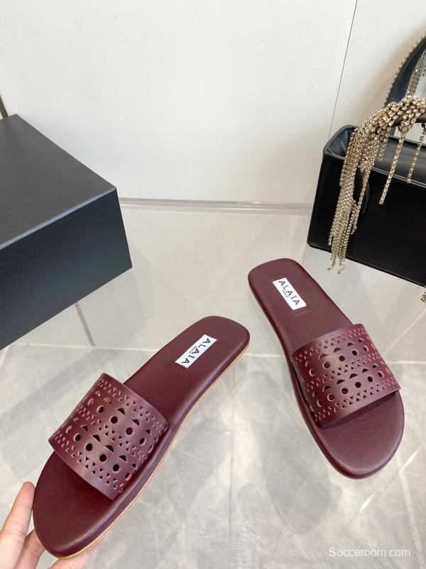 2025 Slippers Alaia Burgundy Leather Slippers KFY00280