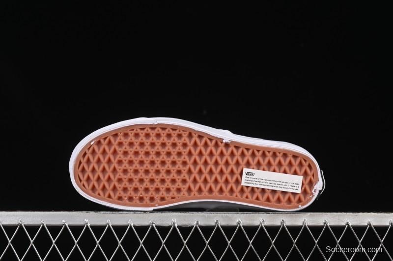 Vans Authentic 44 Slip-On Skate Shoes - VN000D5KESB