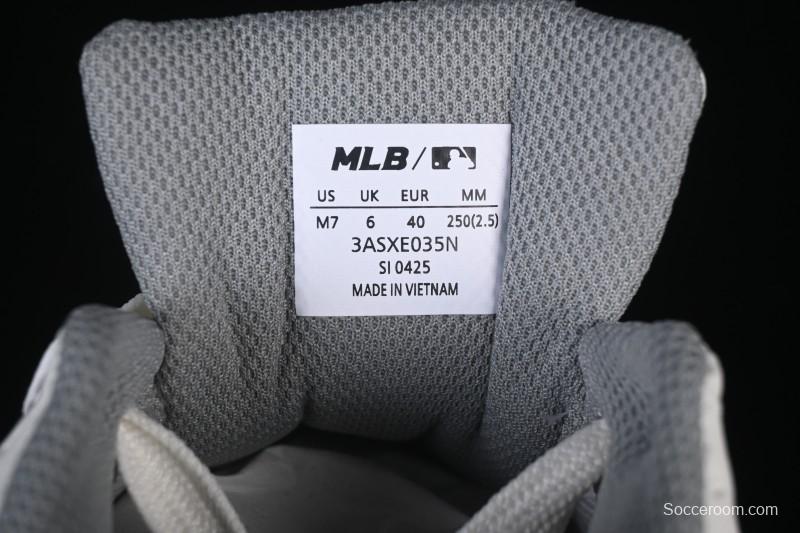 New York Yankees Bigball Chunky Embo Monogram Platform Sneakers - 3ASXE035N50GRS