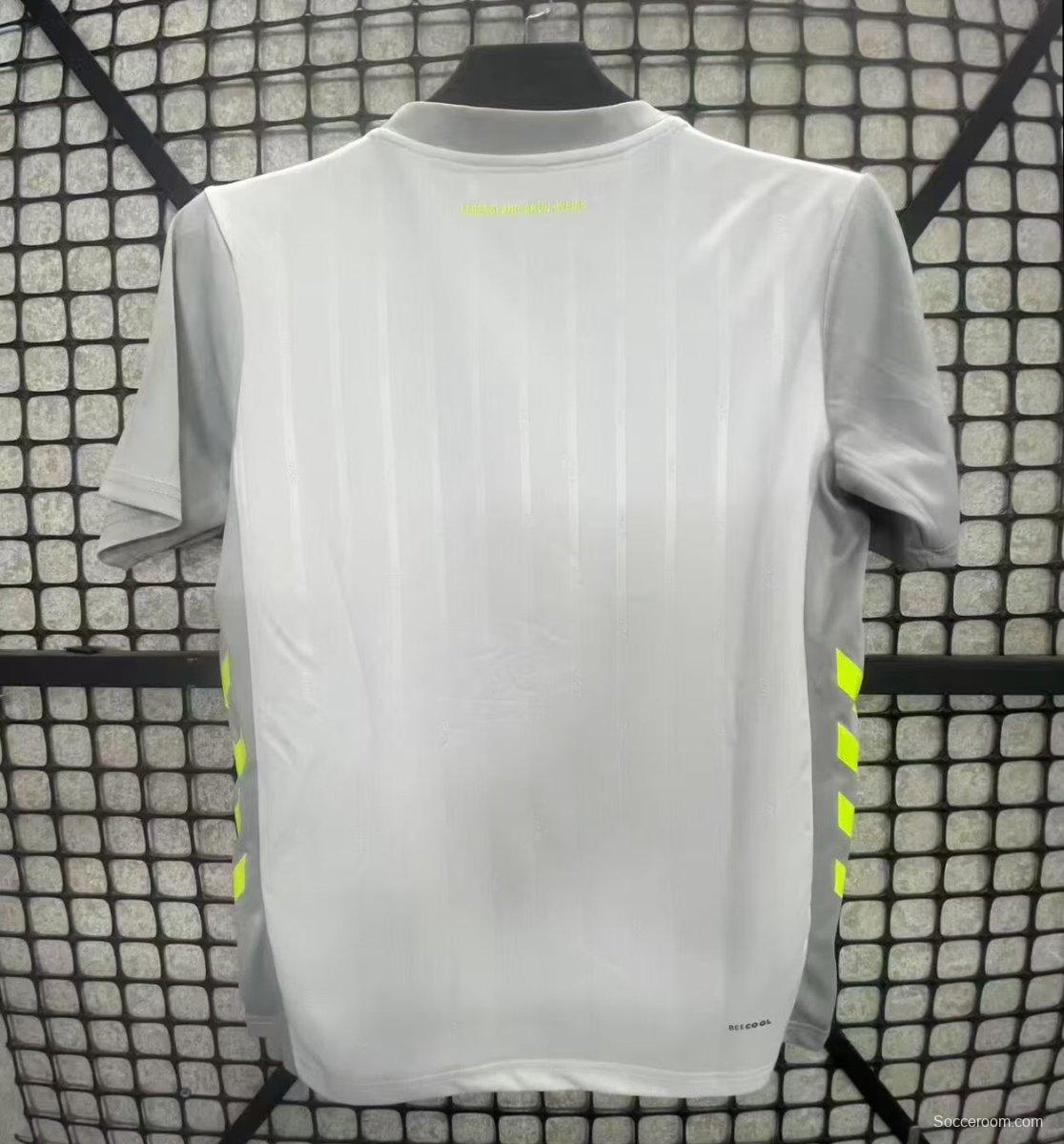 25/26 Werder Brenmen Away Jersey